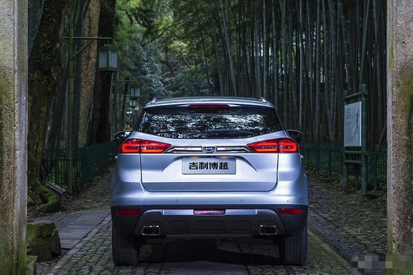 7453903_fh9aanx3yp260a643_thumb - ����.jpg